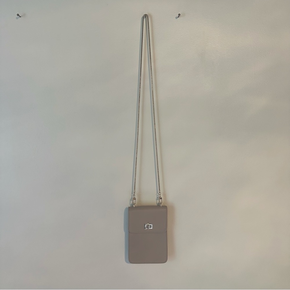 Tan Gold Chain Purse